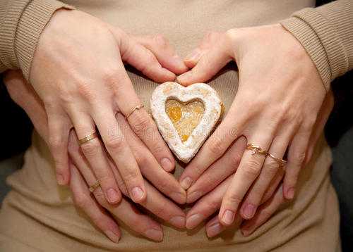 做福州助孕试管婴儿子宫内膜是不是越厚就越利于胚胎的着床?